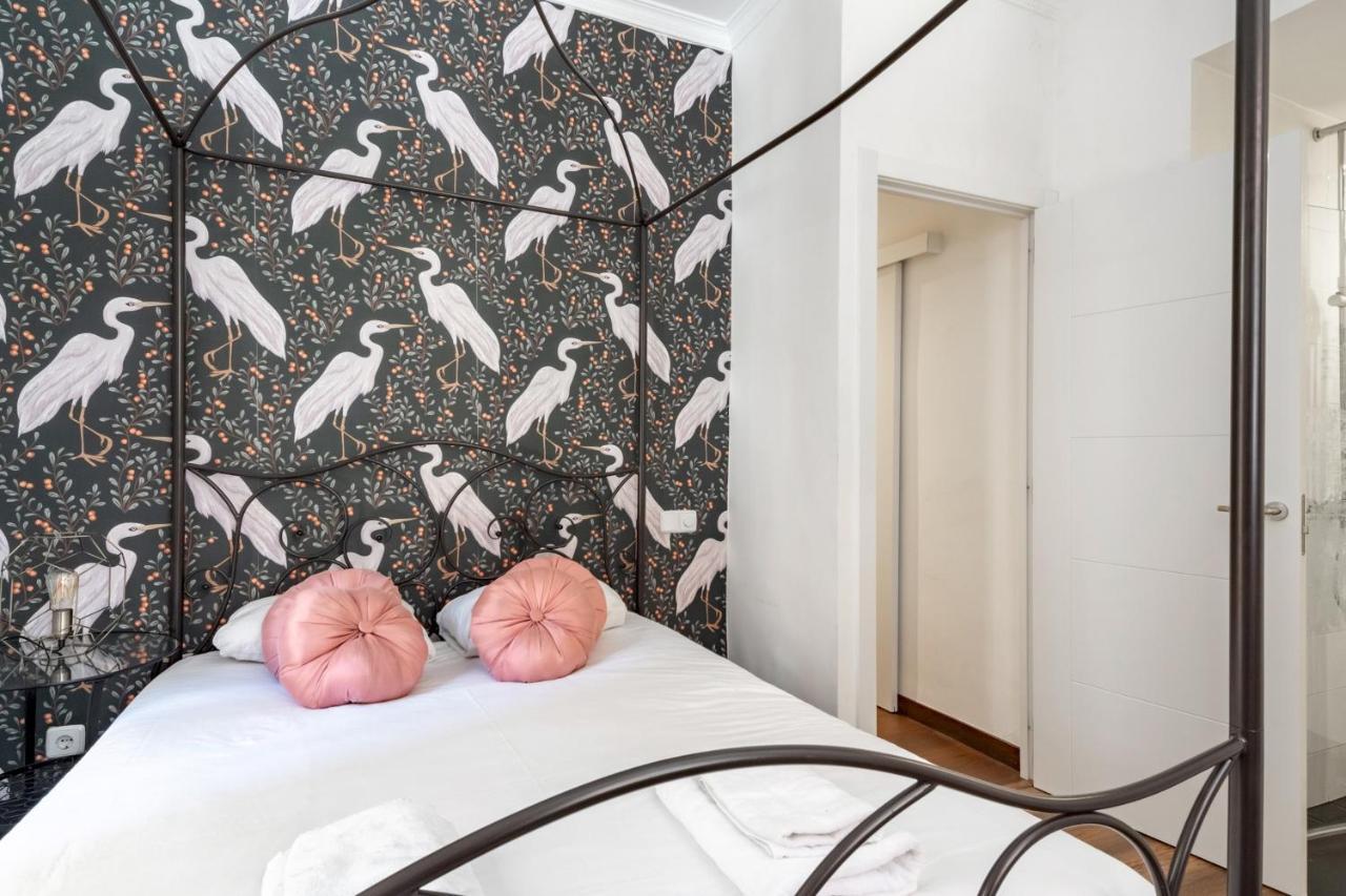 2 Bedrooms 2 Bathrooms Furnished - Malasana - Bright Stylish - Mintystay Madrid Kültér fotó