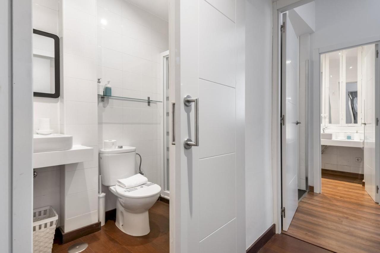 2 Bedrooms 2 Bathrooms Furnished - Malasana - Bright Stylish - Mintystay Madrid Kültér fotó