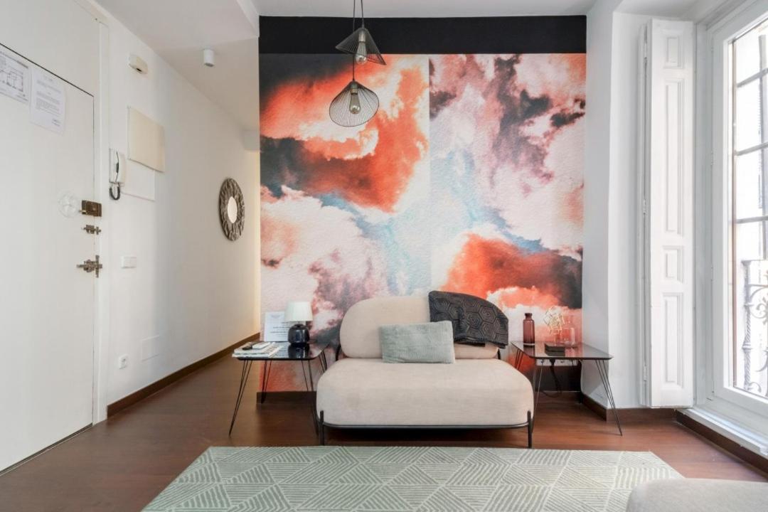 2 Bedrooms 2 Bathrooms Furnished - Malasana - Bright Stylish - Mintystay Madrid Kültér fotó